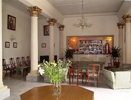 Imperial Hotel Sliema 3*,
